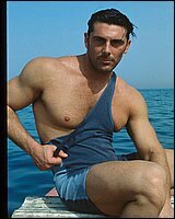 sexy-hunk-03.jpg